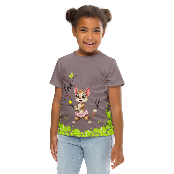  Tennis Kittens Girls T-shirt, dark gray background with a sporty dressed female cat holding a tennis racket on the front with "love" text and neon green heart above, and a sporty dressed male cat holding a tennis racket on the back with neon green tennis balls at the bottom, front pose with arms at sides on model